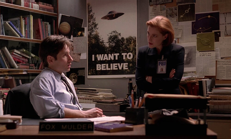 X-files bureau de Mulder copie
